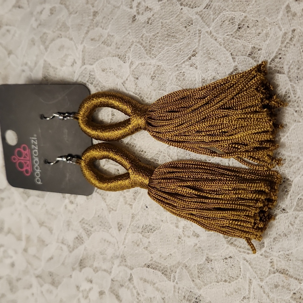 Paparazzi Green Tassle Earrings